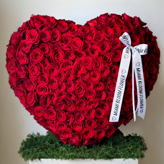 The Dreamy Lover Miami flower delivery